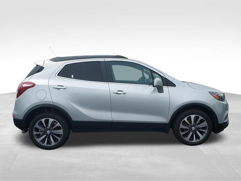 Used 2022 Buick Encore Preferred w/ Safety Package FWD image 11