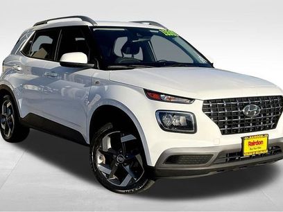 Used 2021 Hyundai Venue SEL