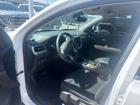 Used 2023 GMC Acadia SLE FWD image 5