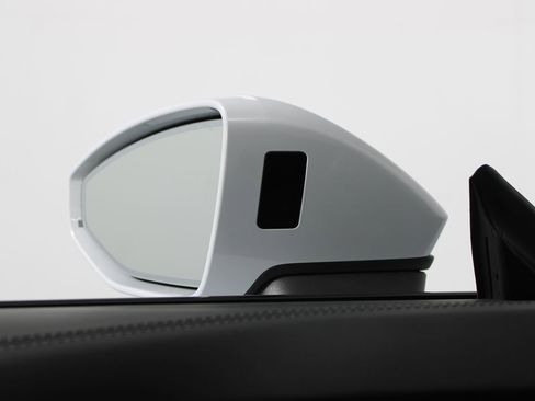 Used 2023 Audi e-tron GT Premium Plus image 48