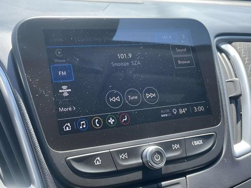 Used 2025 Chevrolet Malibu LT FWD image 32