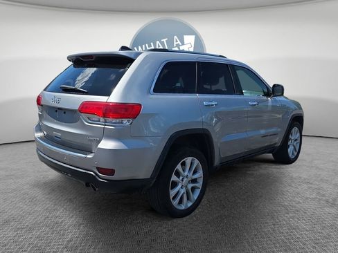 Used 2017 Jeep Grand Cherokee Limited AWD/4WD image 3