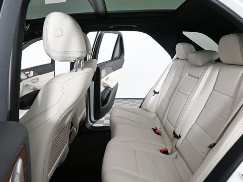 Certified 2025 Mercedes-Benz GLE 450e 4MATIC image 19