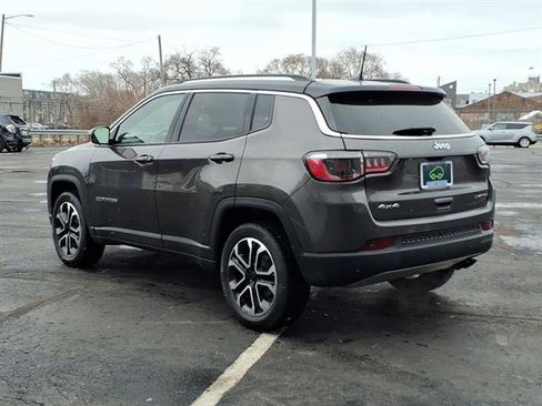 Used 2022 Jeep Compass Limited image 6