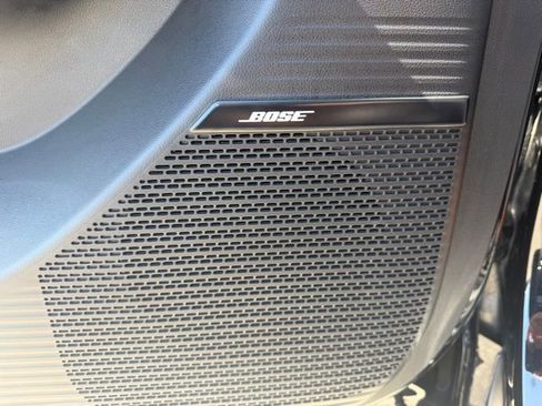 Used 2025 Hyundai Santa Fe Calligraphy image 11