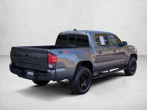 Used 2022 Toyota Tacoma SR w/ SR Convenience Package image 5