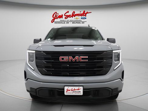 Used 2024 GMC Sierra 1500 Pro w/ Graphite Edition AWD/4WD image 3