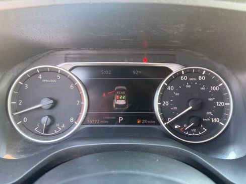 Used 2023 Nissan Rogue SL w/ SL Premium Package FWD image 16