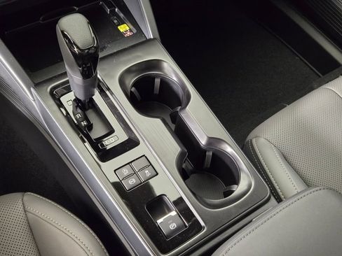 New 2026 Subaru Outback Limited AWD/4WD image 19