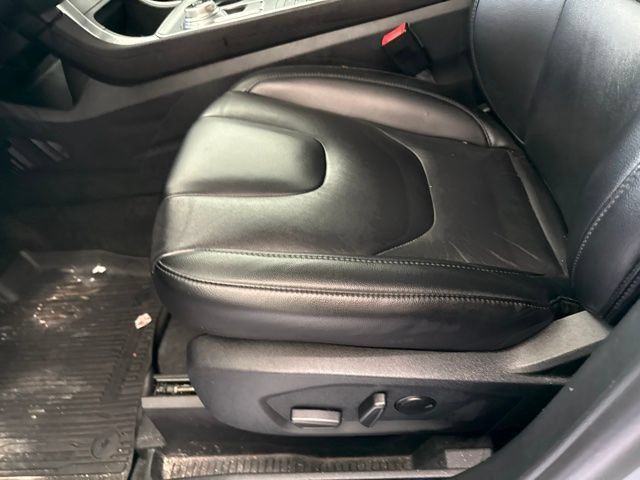 Used 2021 Ford Edge Titanium w/ Cargo Accessory Package AWD/4WD image 15