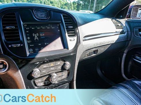 Used 2021 Chrysler 300 S RWD image 27