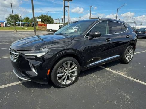Used 2022 Buick Envision Avenir w/ Technology Package II FWD image 4