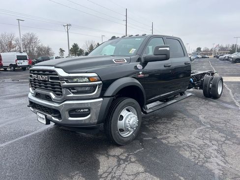 New 2026 RAM 5500 Tradesman image 3