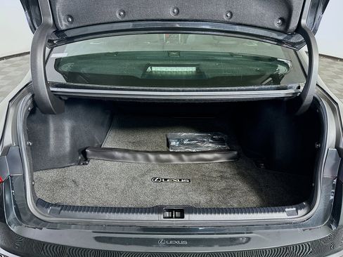 Used 2025 Lexus IS 300 w/ Premium Package image 30