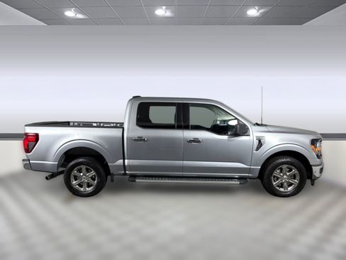 Used 2025 Ford F150 XLT w/ Equipment Group 301A Standard image 8