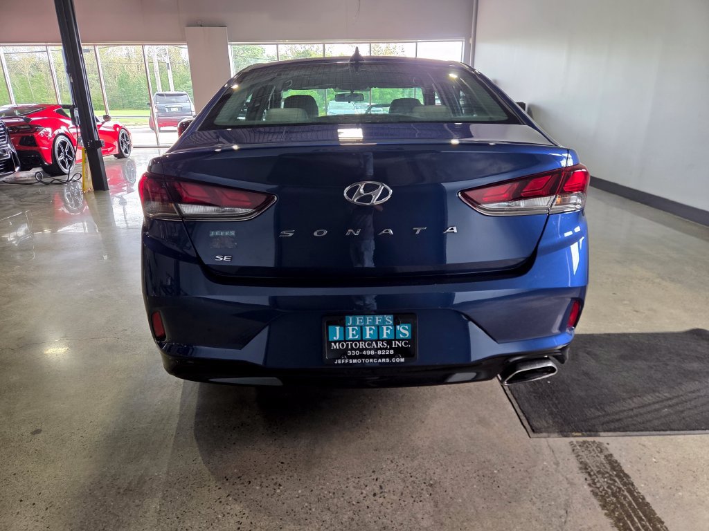 Used 2018 Hyundai Sonata SE FWD image 4