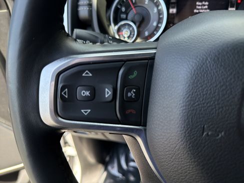 Used 2023 RAM 1500 Laramie AWD/4WD image 36