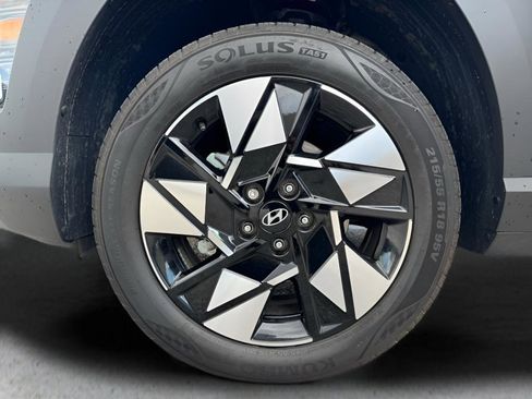 Certified 2025 Hyundai Kona SEL image 13