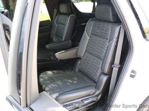 Used 2023 Cadillac Escalade V AWD/4WD image 36