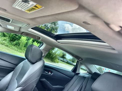 Certified 2025 Honda Accord EX-L image 32