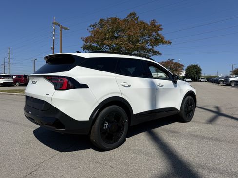 New 2026 Kia Sportage X-Line image 6