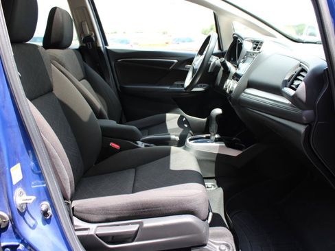 Used 2016 Honda Fit EX image 45