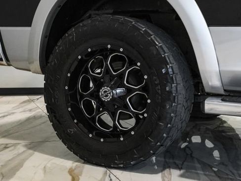 Used 2016 RAM 1500 Laramie w/ Convenience Group AWD/4WD image 50