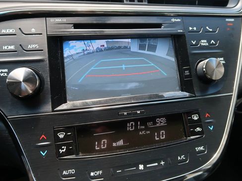 Used 2016 Toyota Avalon Touring FWD image 15