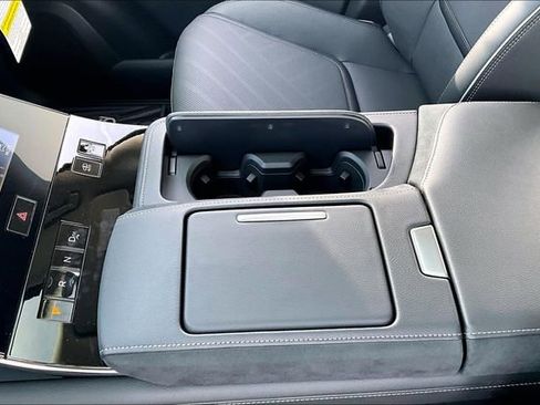 New 2026 INFINITI QX80 Luxe image 15