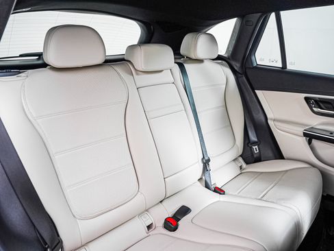 Certified 2023 Mercedes-Benz GLC 300 image 10