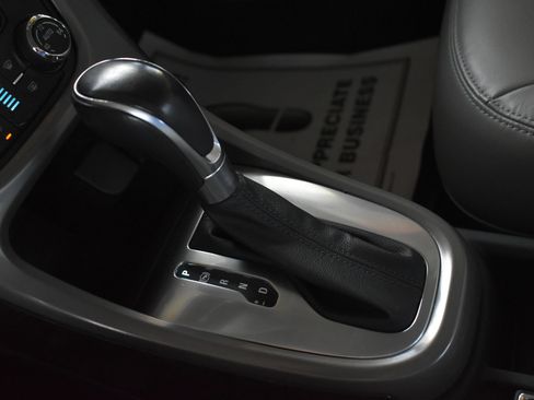 Used 2013 Buick Verano Convenience FWD image 29