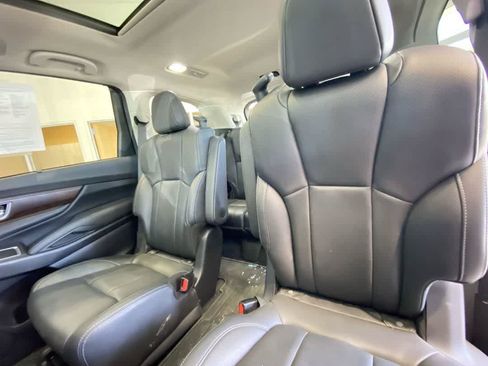 Used 2024 Subaru Ascent Touring AWD/4WD image 26