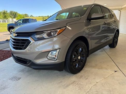Used 2019 Chevrolet Equinox LT FWD image 9