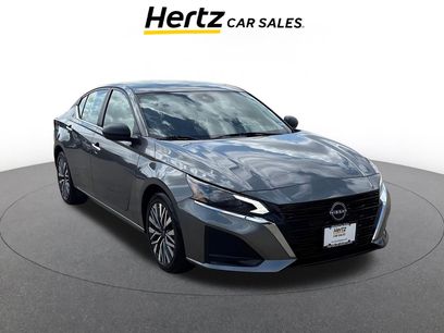 Used 2025 Nissan Altima 2.5 SV