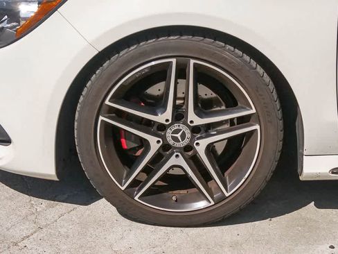 Used 2018 Mercedes-Benz CLA 250 image 5