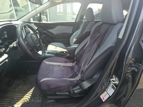 Used 2018 Subaru Crosstrek 2.0i Premium AWD/4WD image 11