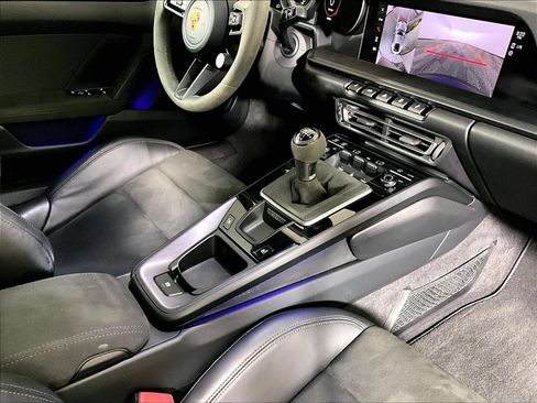 Certified 2022 Porsche 911 Carrera GTS RWD image 16