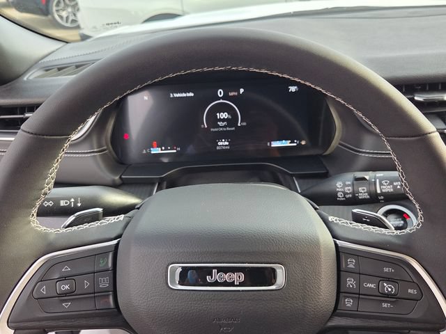 Used 2024 Jeep Grand Cherokee L Altitude RWD image 24