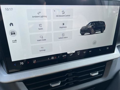 Used 2025 Ford Explorer ST-Line w/ Premium Package image 30