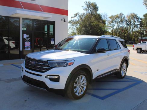 Used 2021 Ford Explorer King Ranch w/ Premium Technology Package image 1