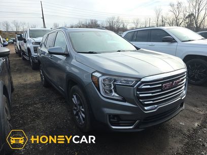 Used 2023 GMC Terrain SLT w/ Infotainment Package II