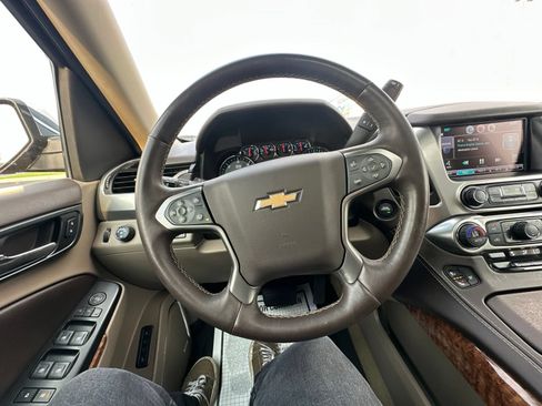 Used 2015 Chevrolet Suburban LTZ AWD/4WD image 53