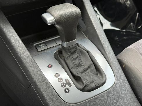 Used 2008 Volkswagen Jetta S FWD image 26