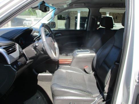 Used 2017 GMC Yukon SLT RWD image 18