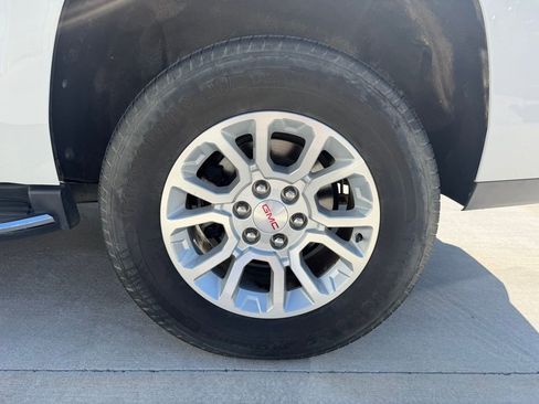 Used 2020 GMC Yukon SLT w/ Open Road Package image 10