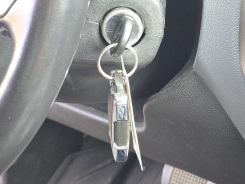 Used 2019 Chevrolet Colorado Z71 image 25