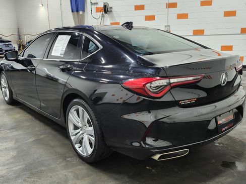 Used 2023 Acura TLX w/ Technology Package image 18