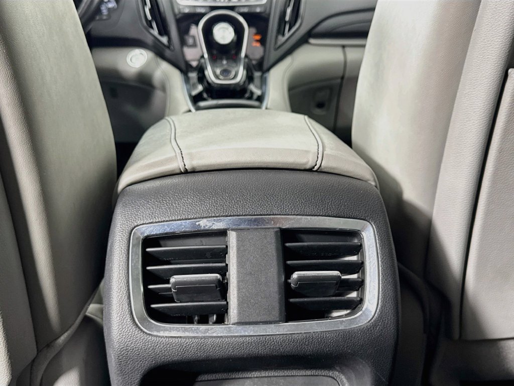 Used 2019 Acura RDX w/ Technology Package AWD/4WD image 31