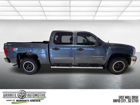 Used 2013 Chevrolet Silverado 1500 LT w/ All-Star Edition AWD/4WD image 6