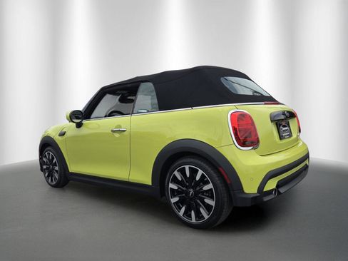Used 2022 MINI Cooper Convertible w/ Driver Assistance Package FWD image 5
